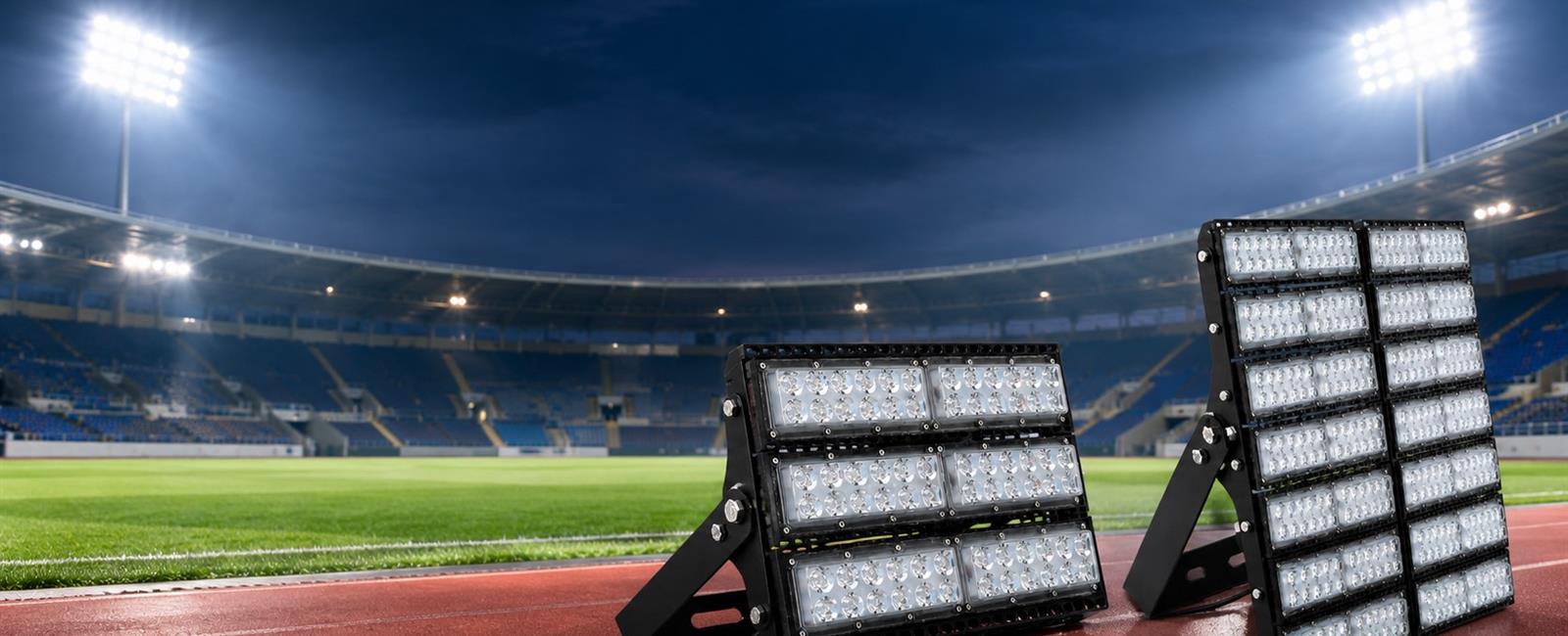 SPORTS STADIUM LIGHT
